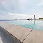 Horizon *
