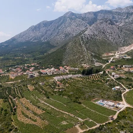 Horizon Villa *
